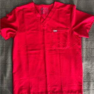 Figs Men's Leon Scrub Top in Winning Red